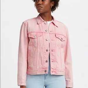 Levi’s Ex-boyfriend trucker jacket